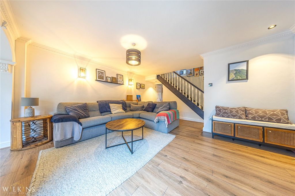 Property photo 2 of 25 Picture No. 07