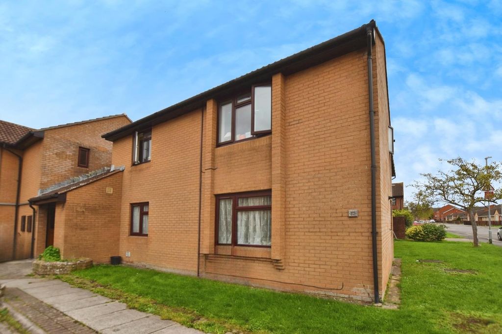 Property photo 1 of 9