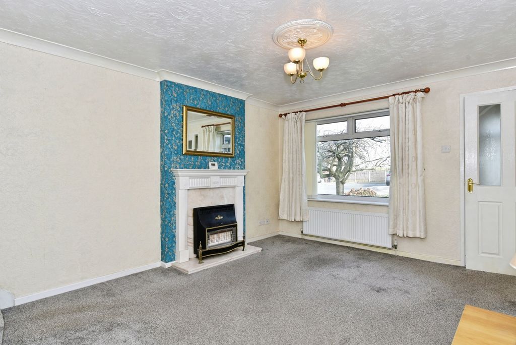Property photo 2 of 19 Pbox-Img.Jpg