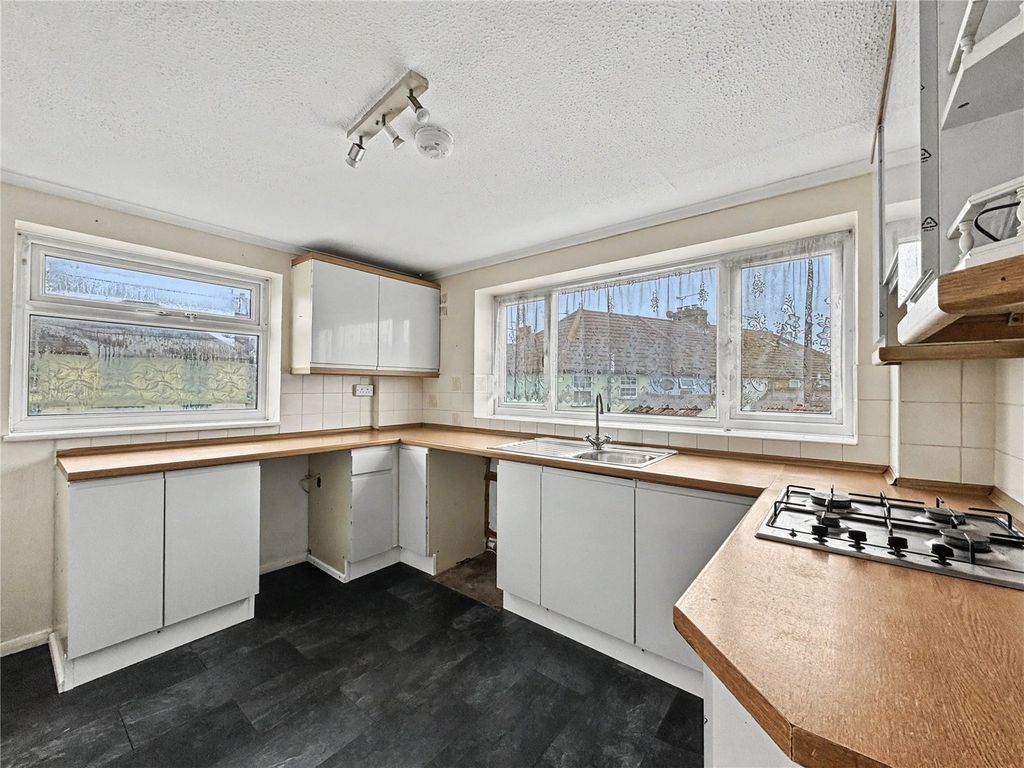 Property photo 3 of 10 Picture No. 15