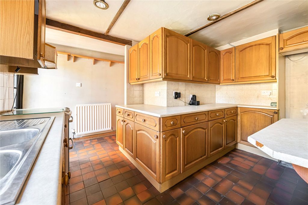 Property photo 3 of 17 Picture No. 06