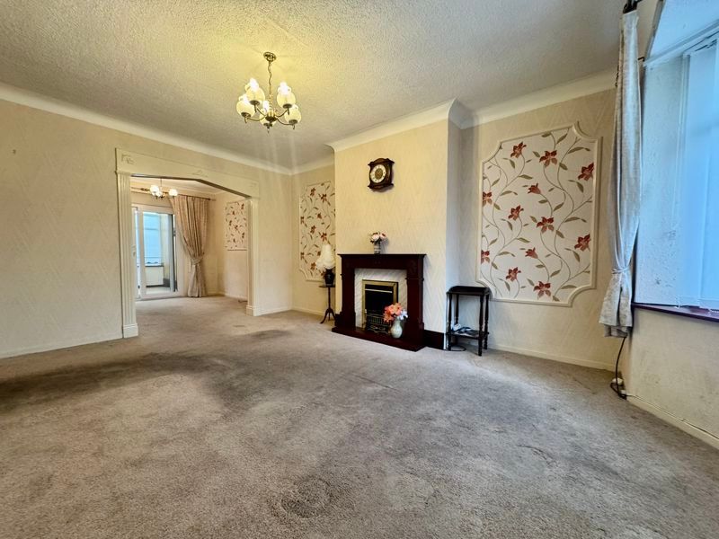 Property photo 3 of 16 Photo 13