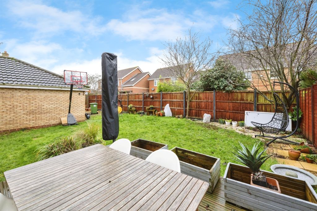 Property photo 2 of 20