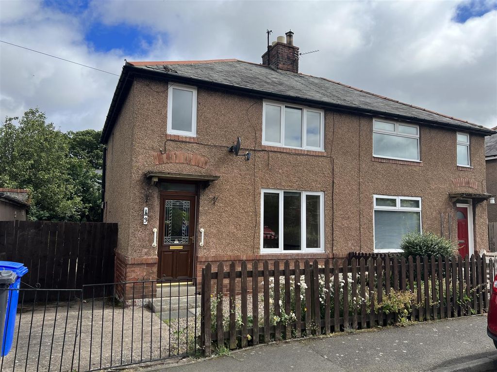 Property photo 1 of 11