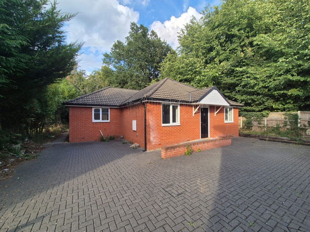 Property photo 1 of 17 Image