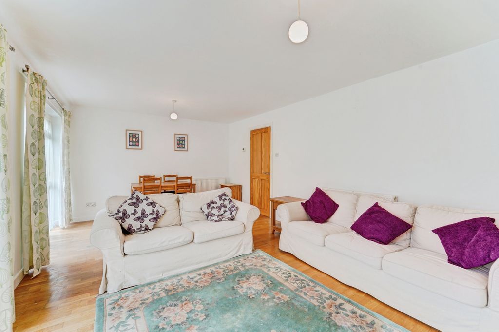 Property photo 3 of 15 Property