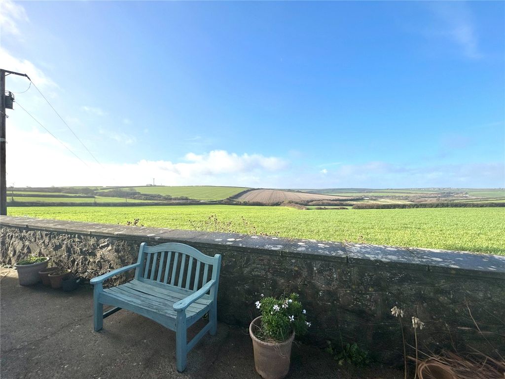 Property photo 2 of 16 Picture No. 25