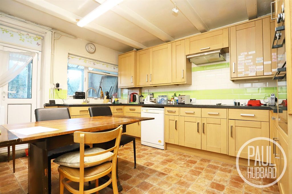 Property photo 2 of 23 Img_0452.Jpg