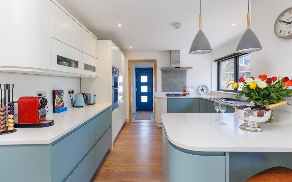 Additional image 10 of 5 bed chalet for saleWootton Bridge, Isle Of Wight PO33