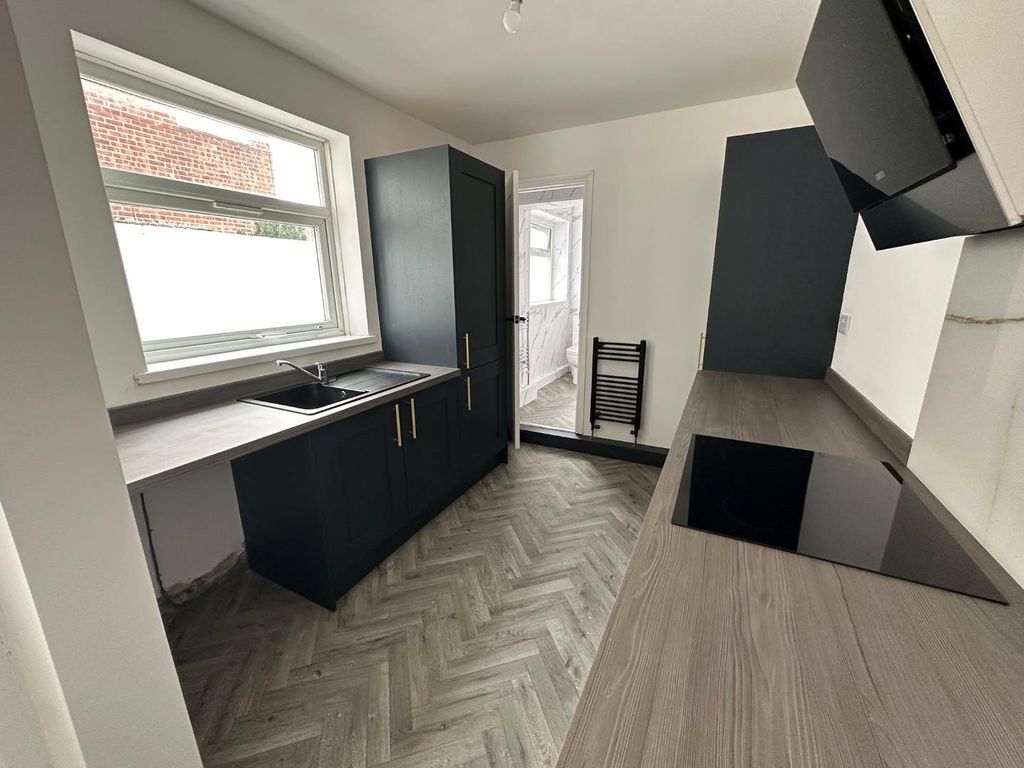 Property photo 3 of 9 0730c2Bf-3Ed3-4A2F-891d-210E720Bcbda.Jpg