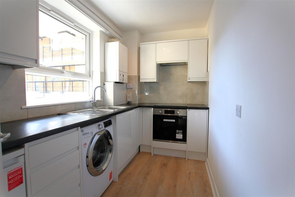 Property photo 2 of 8 Img_0003.Jpg
