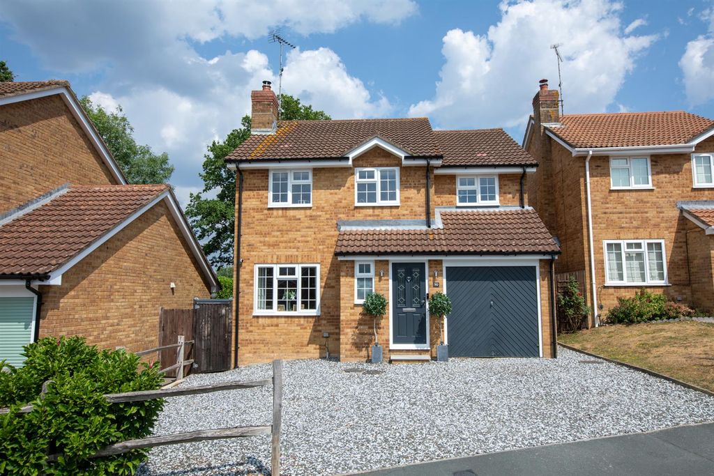 Property photo 1 of 31