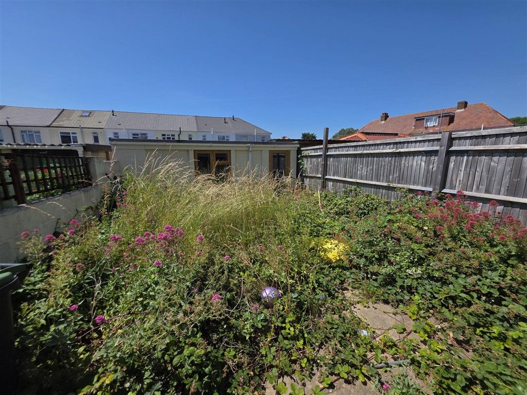 Property photo 3 of 13