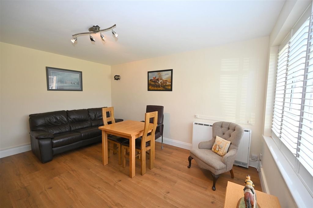Property photo 3 of 17 Living Room1.Jpg