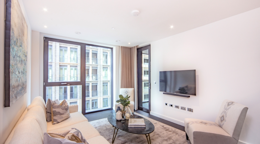 Property photo 2 of 8