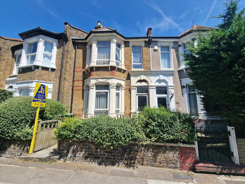 Property photo 1 of 23