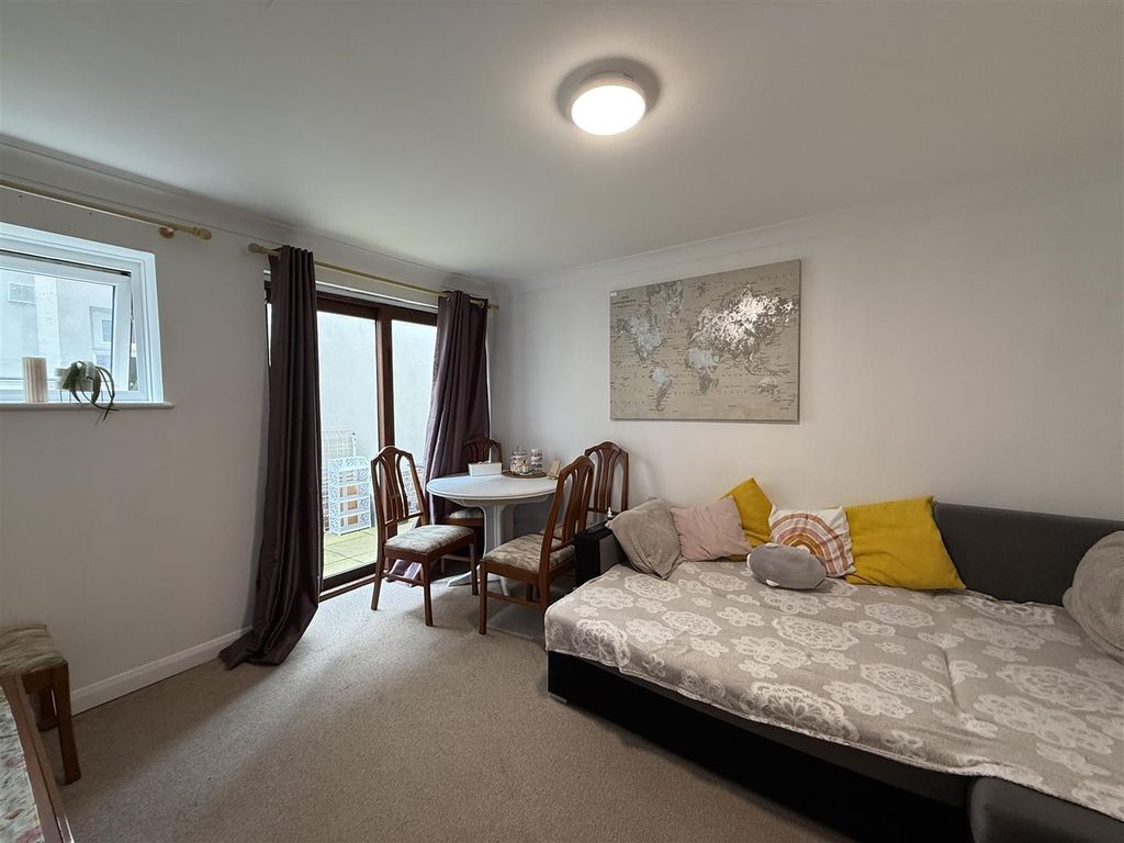 Property photo 3 of 6 Img_5157.Jpg