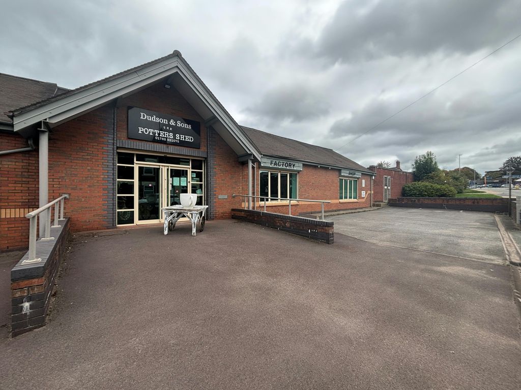 Property photo 1 of 11 Photo.Jpg