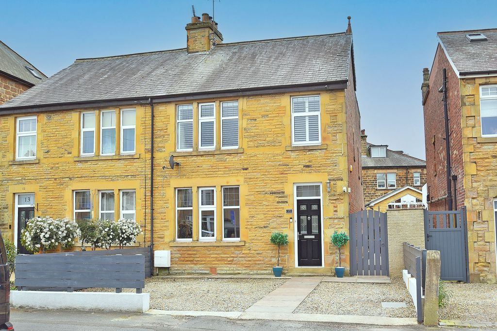 Property photo 2 of 30