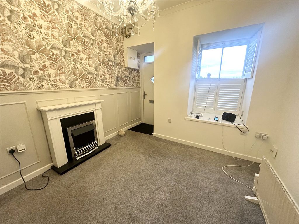 Property photo 3 of 11 Picture No. 08