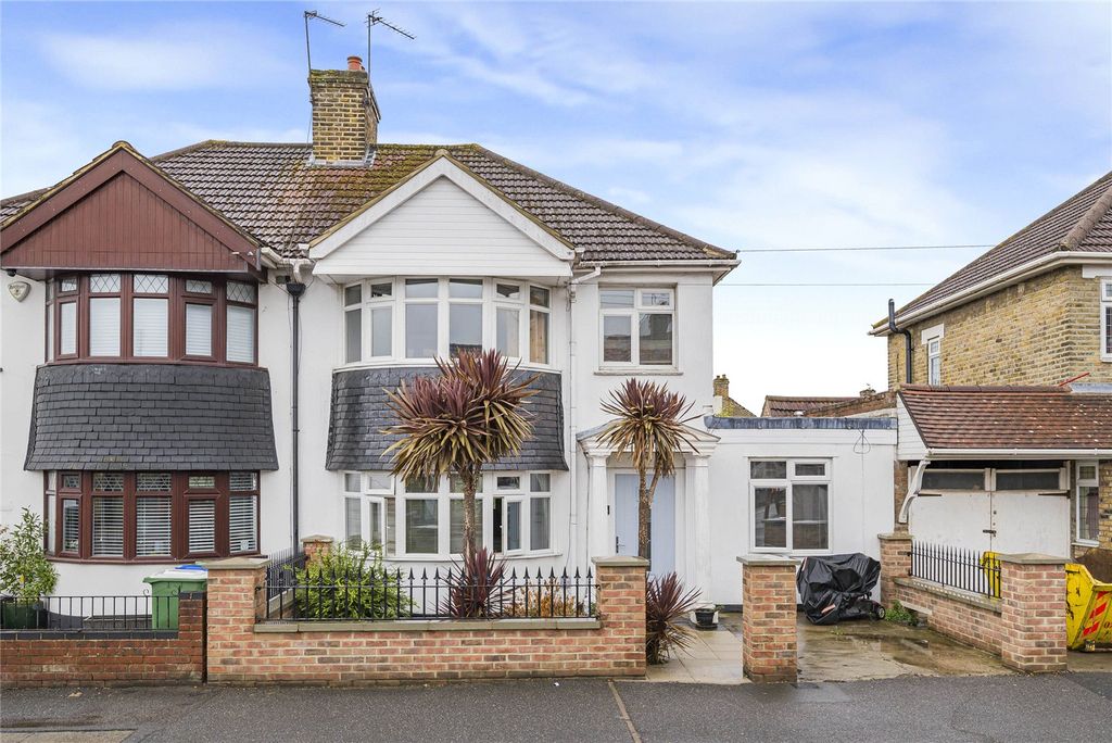 Property photo 1 of 33 Picture No. 52