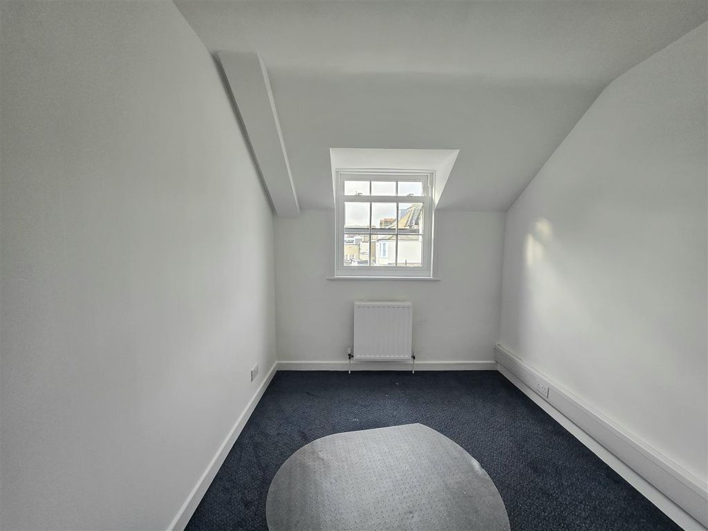 Property photo 3 of 13 20241017_085958.Jpg