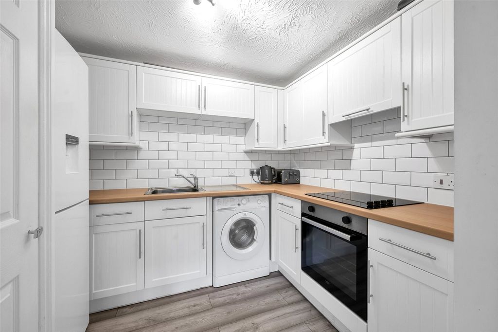 Property photo 3 of 12 Picture No. 04