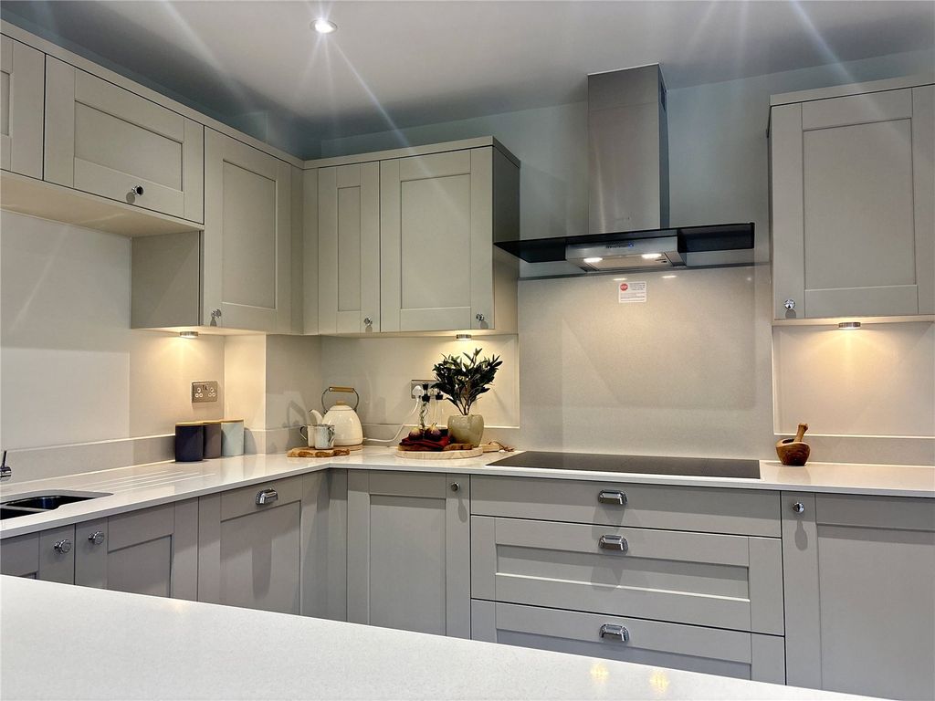 Property photo 3 of 12 Picture No. 07