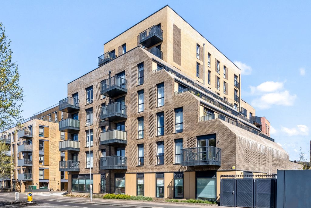 Property photo 1 of 26 5127830