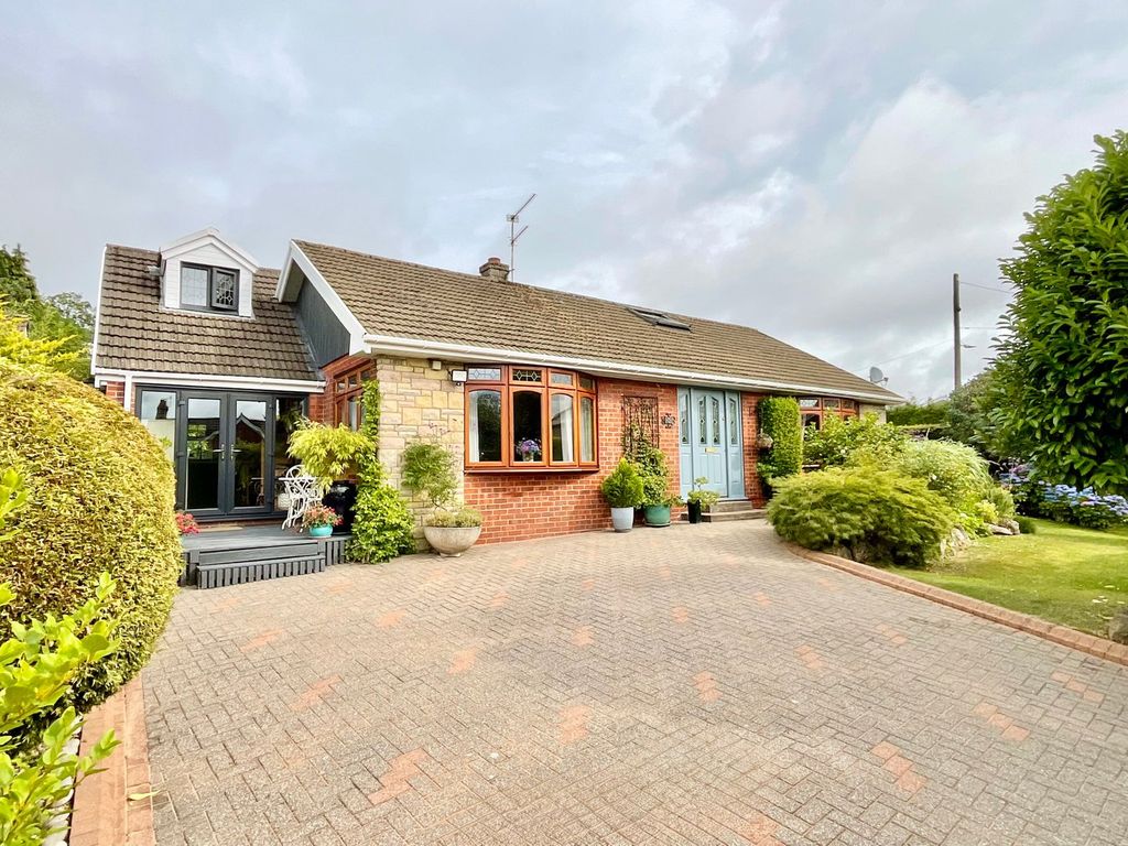 Property photo 1 of 27
