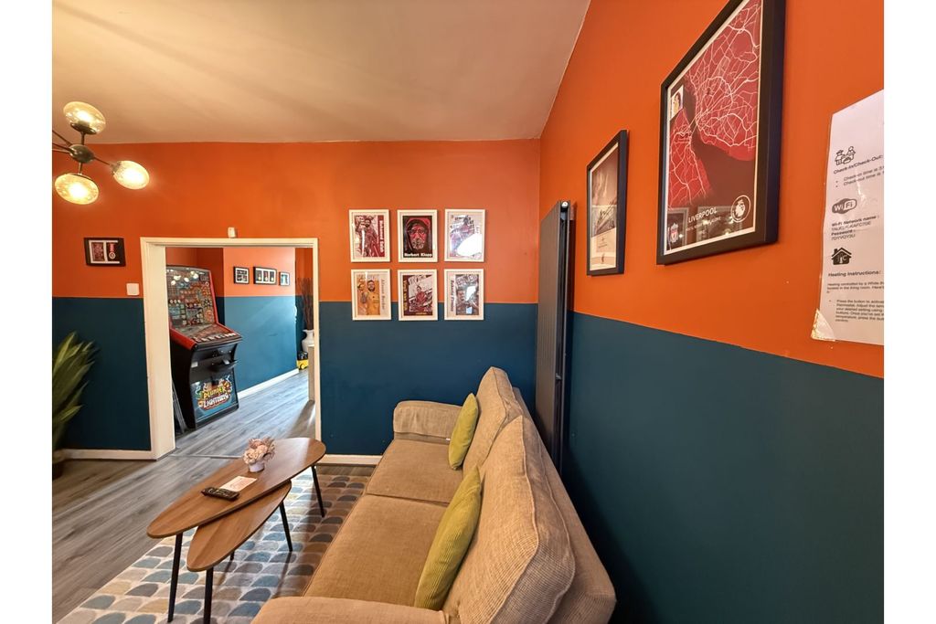 Property photo 3 of 25