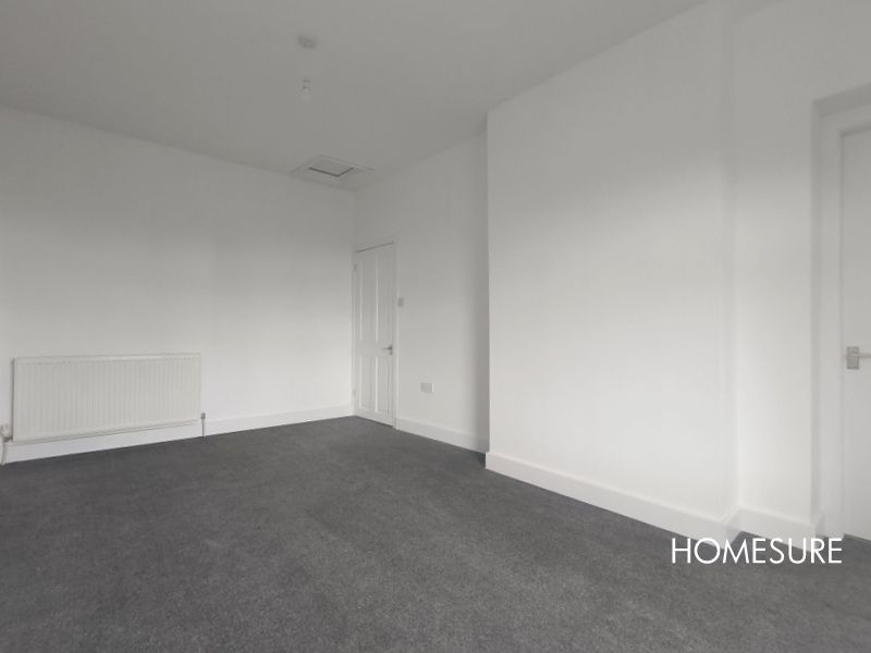 Property photo 3 of 11 Photo 03