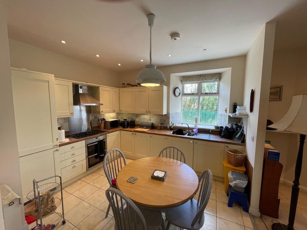 Property photo 1 of 11 Kitchen Diner