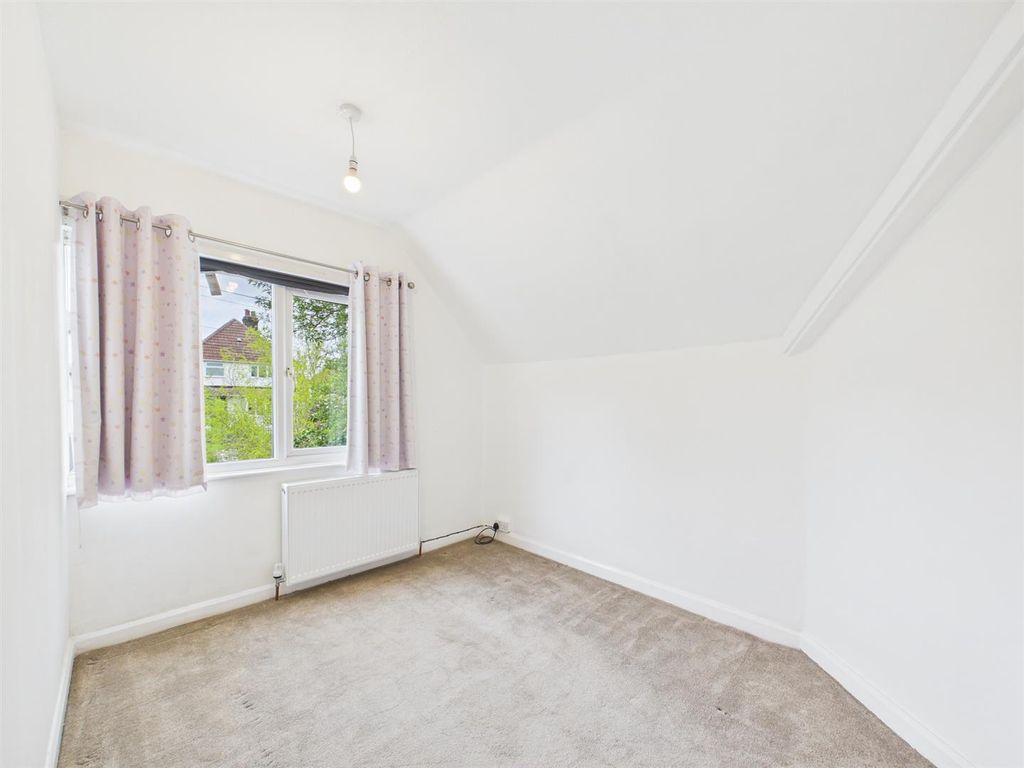 Additional image 11 of 4 bed semi-detached house for saleStar Lane, Coulsdon CR5