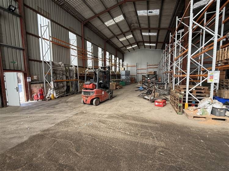 Property photo 2 of 6