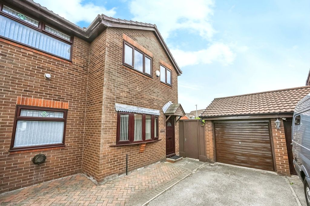 Property photo 1 of 16 Picture No. 01