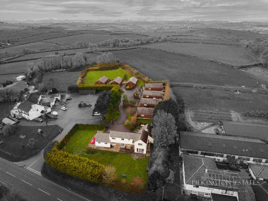 Property photo 1 of 15 4825830