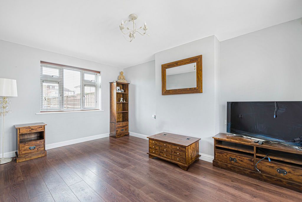 Property photo 2 of 20 Photo 8