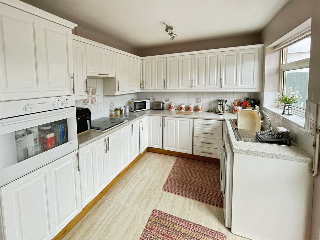 Property photo 2 of 11 Picture No. 02