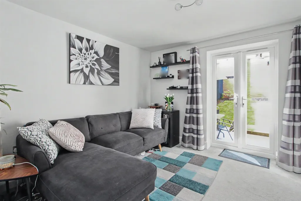 House in Nottingham, Manderley, Woodthorpe - View 3