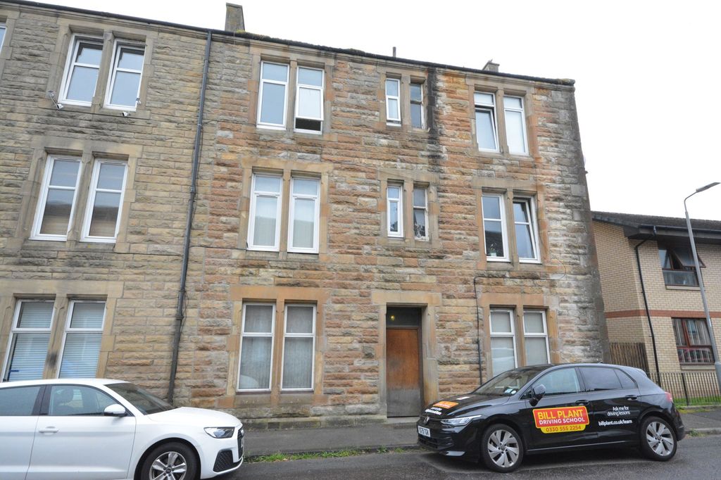 Property photo 1 of 6