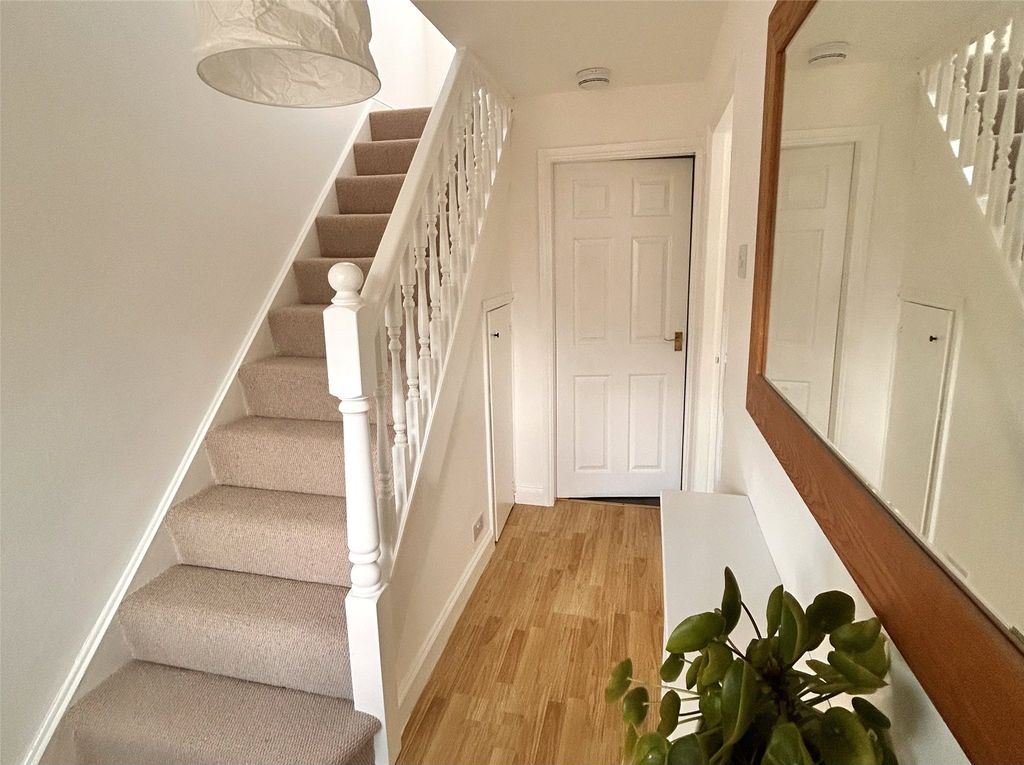 Property photo 2 of 19 Hallway