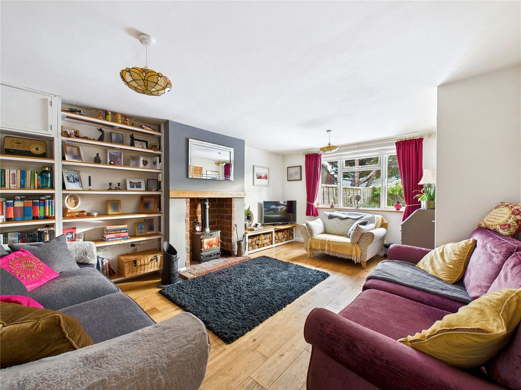 Property photo 2 of 16 Picture No. 01