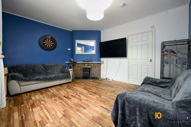 Property photo 3 of 18 Photo 23