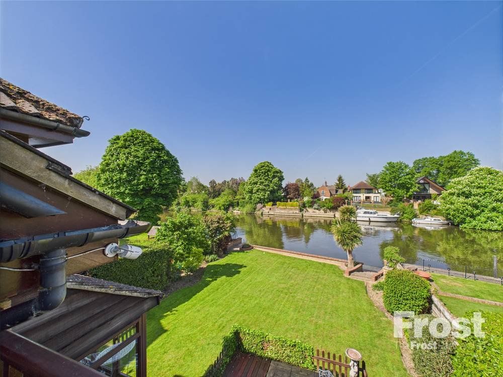 Property photo 1 of 25 Picture No. 07