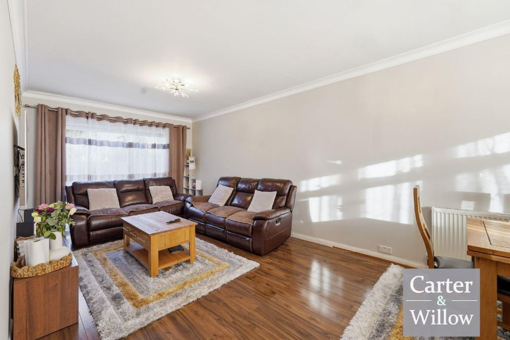 Additional image 7 of 3 bed end terrace house for saleWinding Way, Dagenham RM8