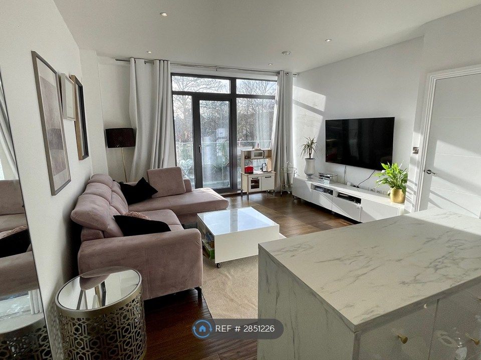 Property photo 1 of 8 Reception Room