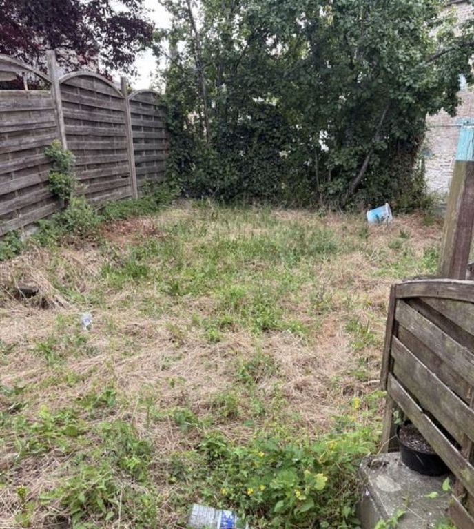 Property photo 3 of 5