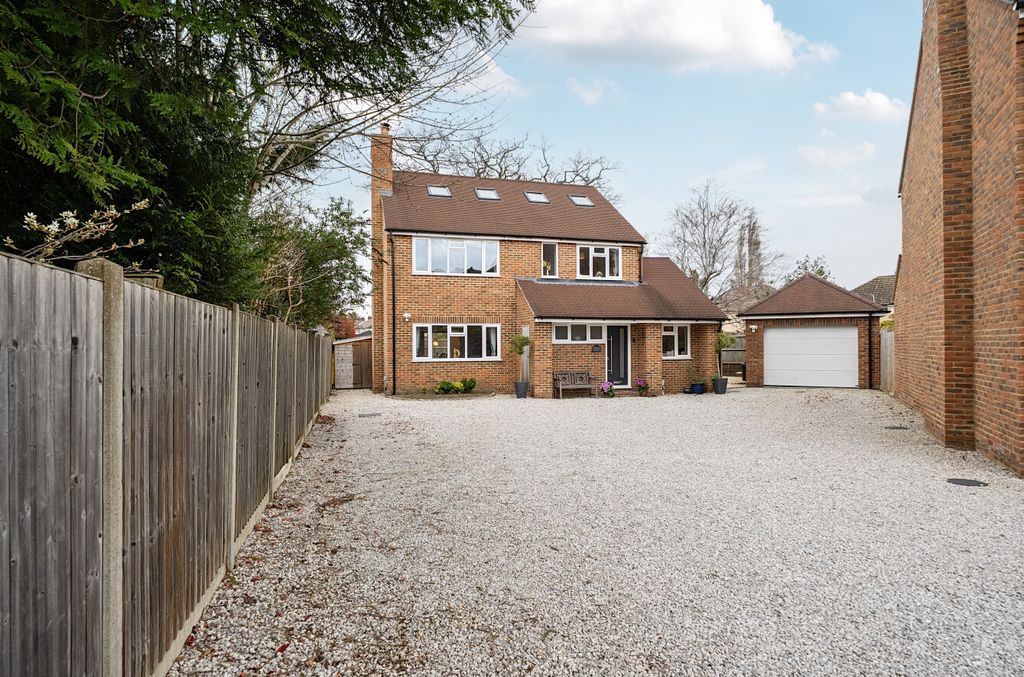 Property photo 2 of 22 1436390-2-69Ca4F7...