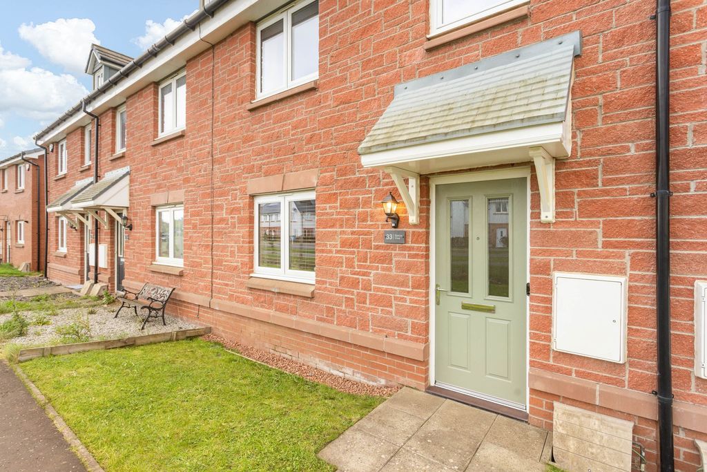 Property photo 2 of 49